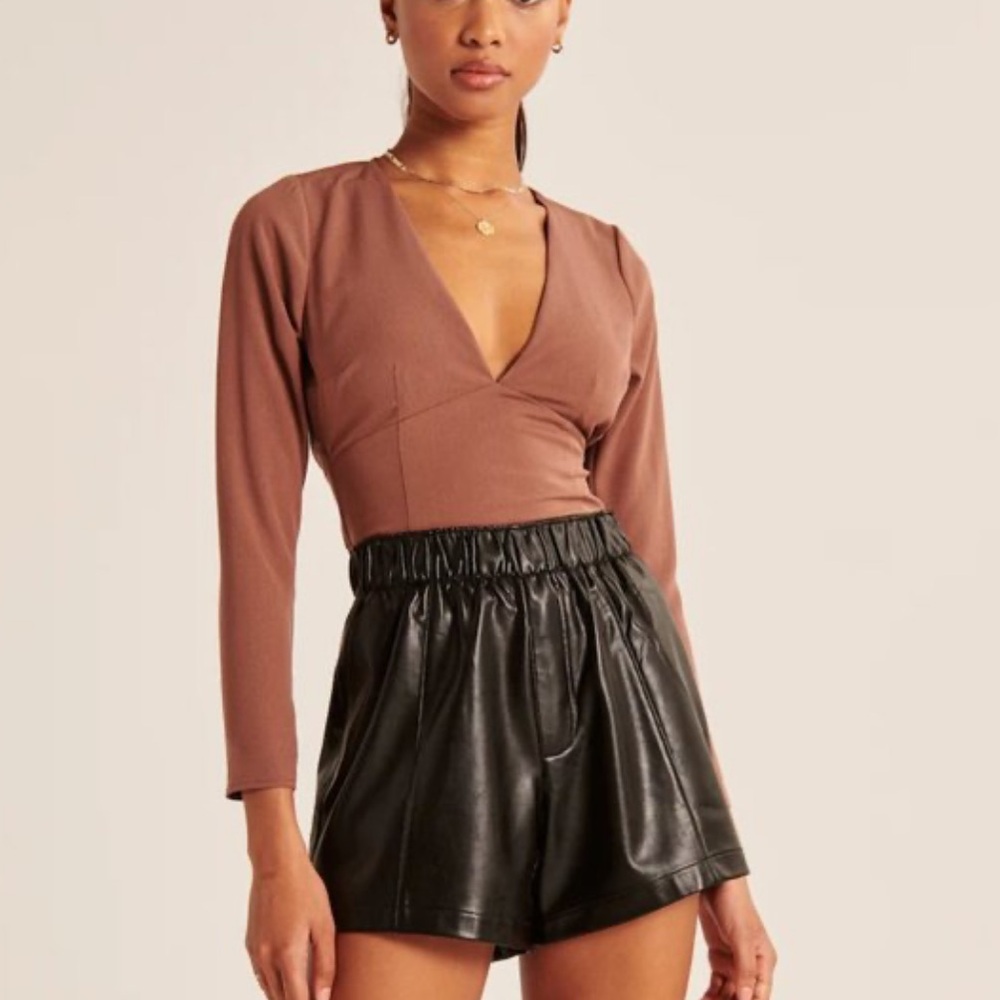 Abercrombie & Fitch Brown Long-Sleeve Deep-V Top